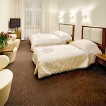 Hotel Jan 3*