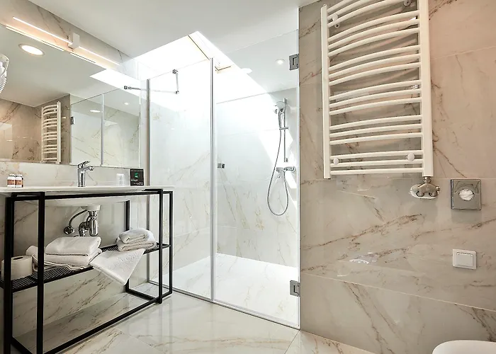 Jan מלון קרקוב